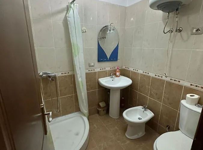 Cozy In The Center Apartament Szkodra