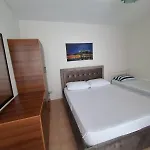 Cozy In The Center Apartament Szkodra